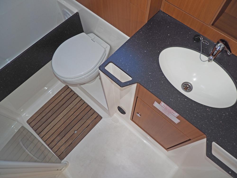 Salon, H&eacute;bergements